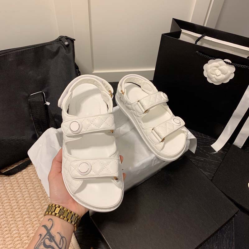 

High Quality Cowhide Sandal Candy Color Flats Shoes Women's Leisure Designer Outdoor Luxury Slipper Women's Flat Bottom Comfort Sand Beach Sandal, #10