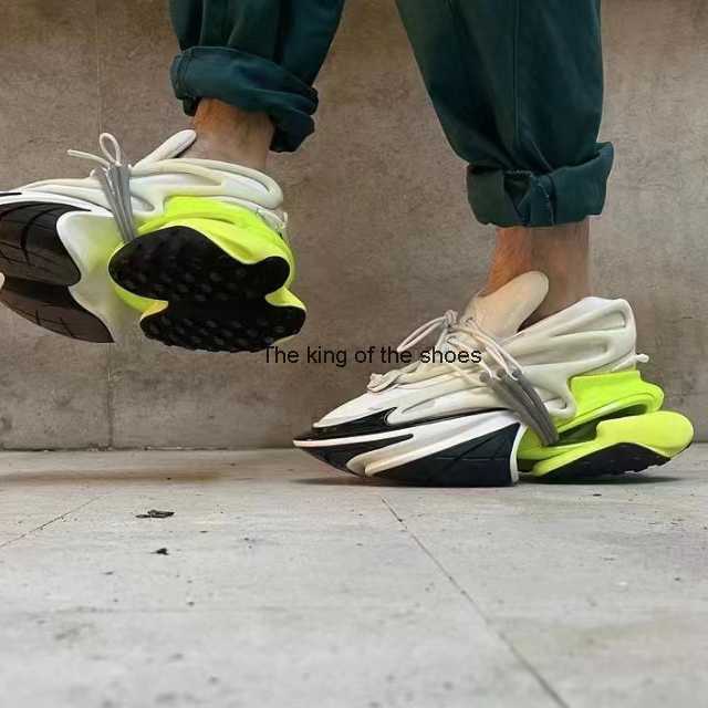 

New Fashion 2023 Casual Shoes Space Shoes Men Women Designer UNICORN cotton Metaverse Sneakers Trainers Runner Outdoor Sport Shoe 35-46 F9B7, Black white