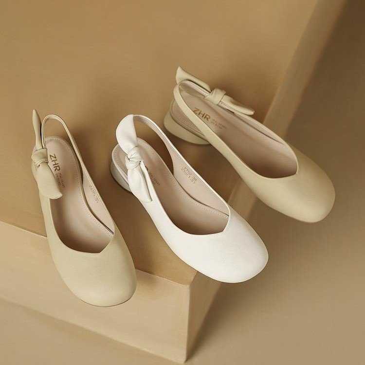 

Sandals Baotou Women's 2023 Summer New Thick Heel Mary Jane Small Fragrance Round Toe Low Back Hollow Single Shoe, Apricot