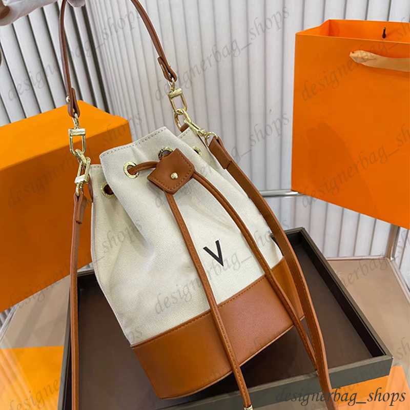 

Designer simple bucket bag Bag body canvas and leather combination, lightweight and versatile, detachable handbag, can be handheld crossbody women shoulder bag 0506