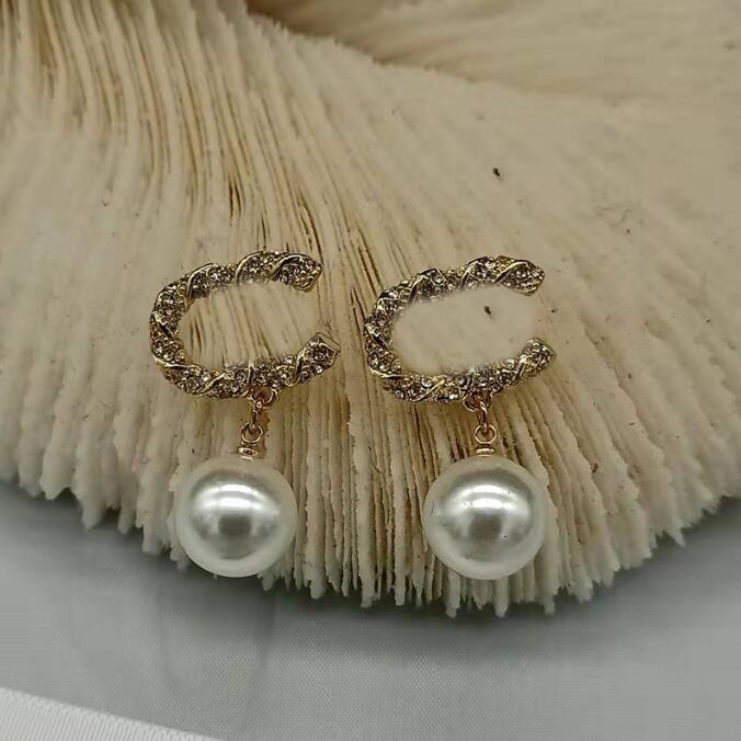 

18K Gold Plating Earrings High End Designer Brand Double Letter Geometry Pearl Crystal Rhinestones Eardrop Womens Wedding Jewerlry Ear Stud