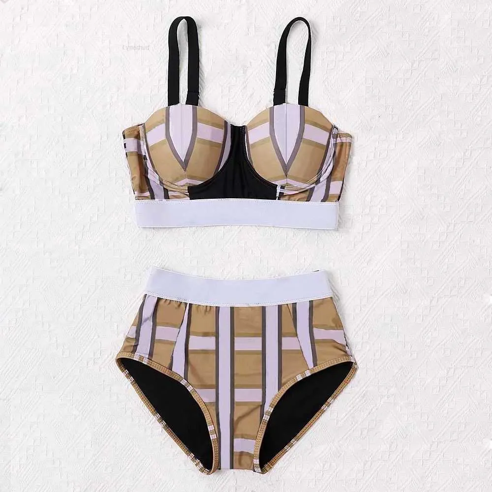 

Designer bikini swimsuit 2023 New Womens Bikinis Set Bur Sexy Clear Strap Shape Swimsuits Designers Ladies Bathing Suit Fashion Beach Clothes Su