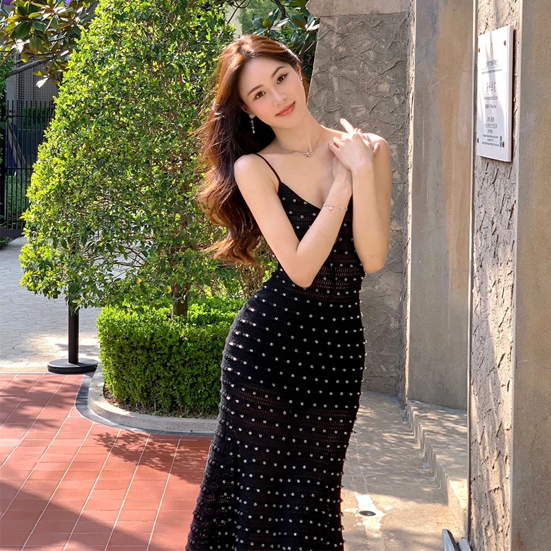 

New Dresses S-elf-Portrait V Neck Midi Dress Beaded Backless Knit Dress for Women Black New