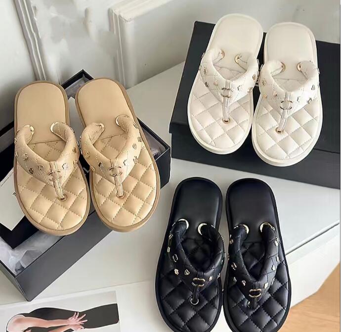 

Top designer Sandal Women channel slides platform Beach for Summer Beach Casual Slides Outdoor Leather Flip Flop Flat Sandals Hawaii Style Sandal, 05