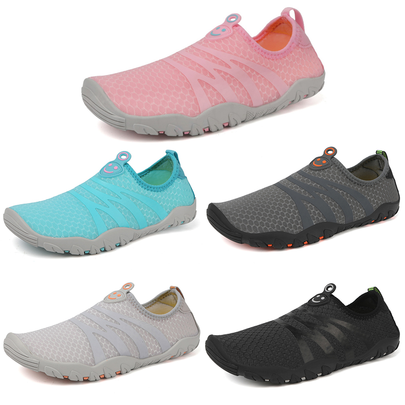 

2023 Anti-slip colorful beach light casual shoes breathable men woman smiley black gray blue pink trainers outdoor
