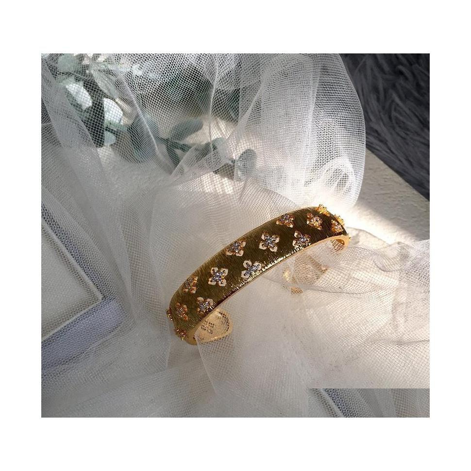 

Tennis 2021 Fashion Trend Rose Gold Bracelets For Women Clover Open Cuff Of Temperament Drop Delivery Jewelry Otmdt Dh05N