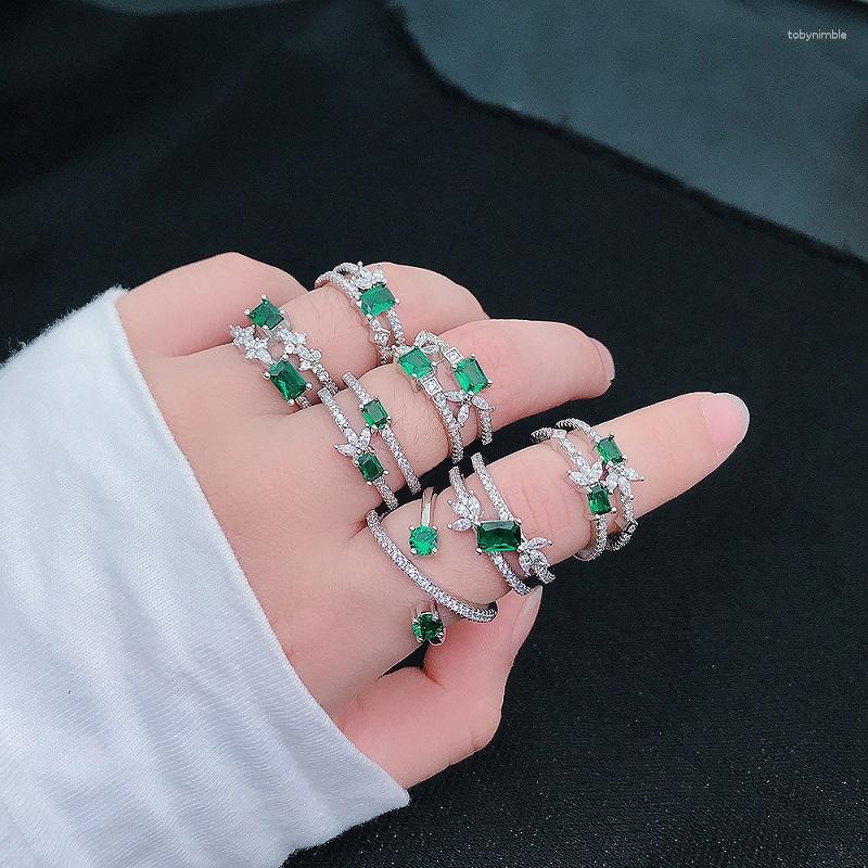 

Wedding Rings Fashion Shining Cross Flower Square Crystal Ring Women's Adjustable Opening Personality Casual Party Jewelry Birthday Gift