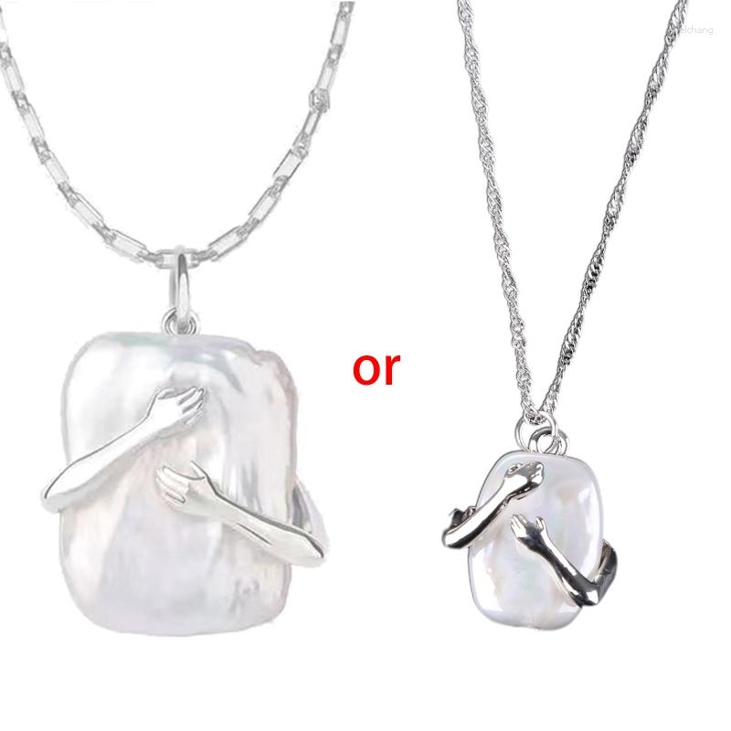

Pendant Necklaces Square Hands Hug Lovers Tightly European And American Fashion For Creative Valentine's Day Necklace