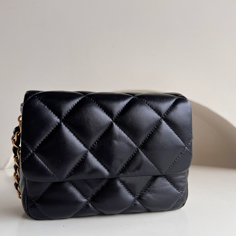 

designer bag channel bag 18cm lady Mini Flap bag Genuine leather Shoulder bag Chain bag With Box YC082