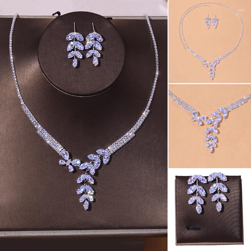 

Necklace Earrings Set Bride Wedding Color Retention Jewelry Shiny Design For Valentine's Day Christmas Gift, Picture shown