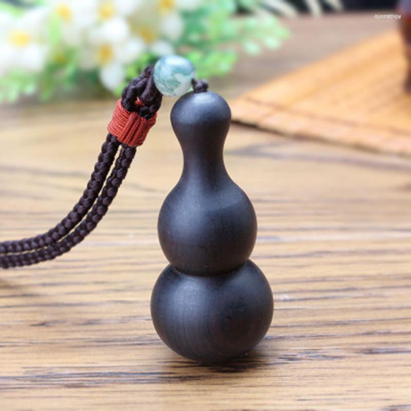 

Pendant Necklaces Vintage Ebony Necklace Women And Men Ping An Auspicious Gourd Sweater Chain Amulet Gift Souvenirs