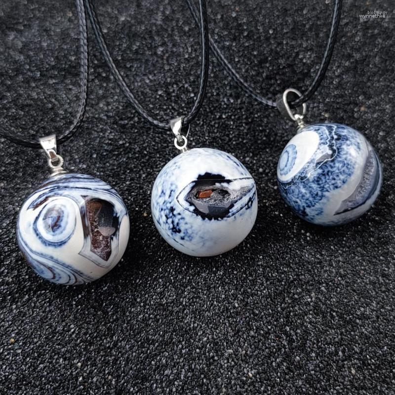 

Pendant Necklaces Arrived Wholesale 3pcs/Lot Natural Agates Sodalite Opening Laugh Ghost Eye Necklace Geode Ball Lucky