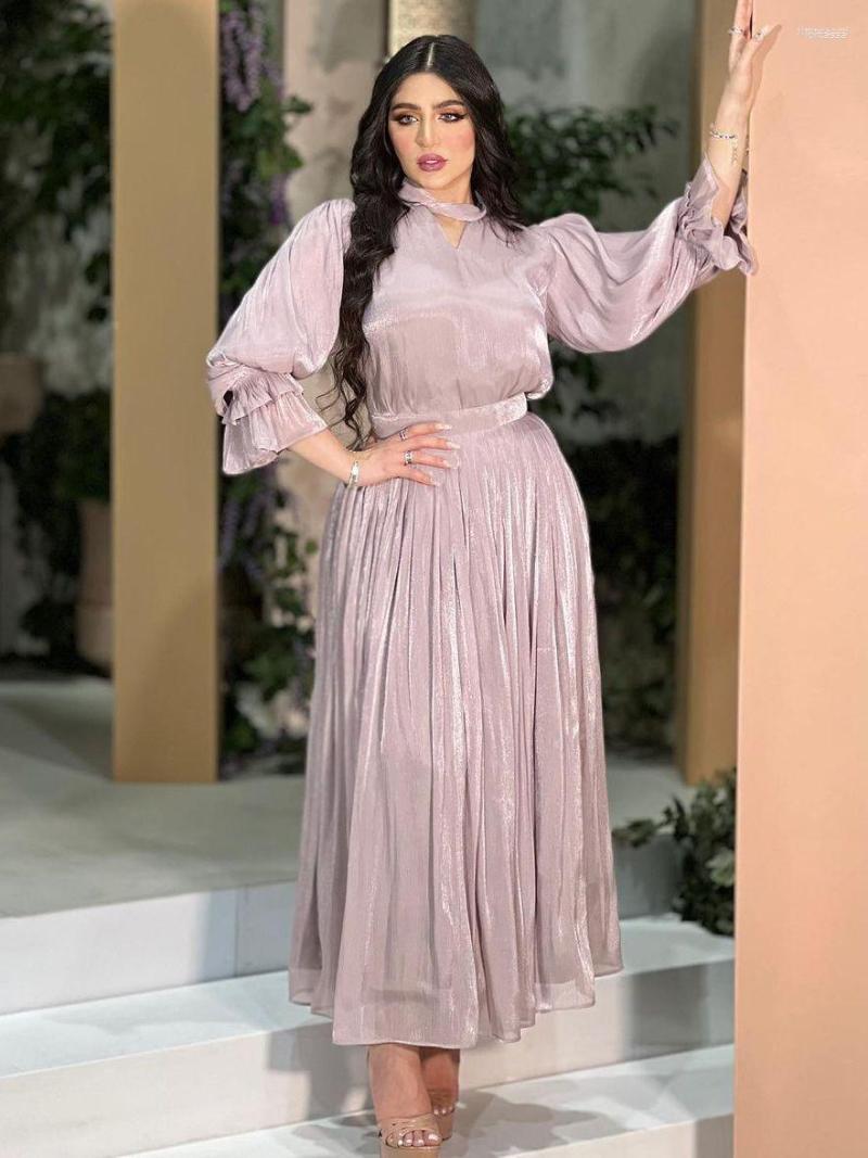 

Ethnic Clothing Fashion Silky Abaya Arab Embroidery Bat Sleeve Jilbab Dubai Muslims Dress Islamic Wy1063 Drop
