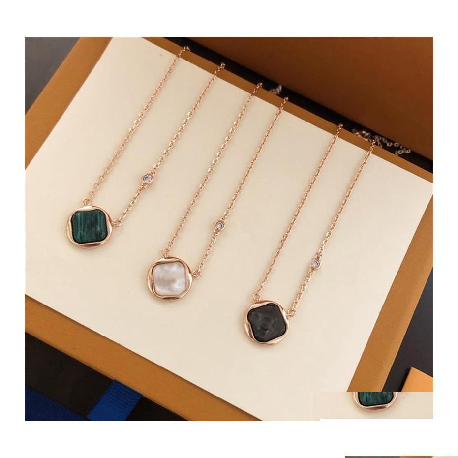 

Pendant Necklaces Fashion Jewelry Necklace Luxury Designer Women With Flowers Pattern 3 Colors Optional Girl Party Gift High Quali23 Dhoip