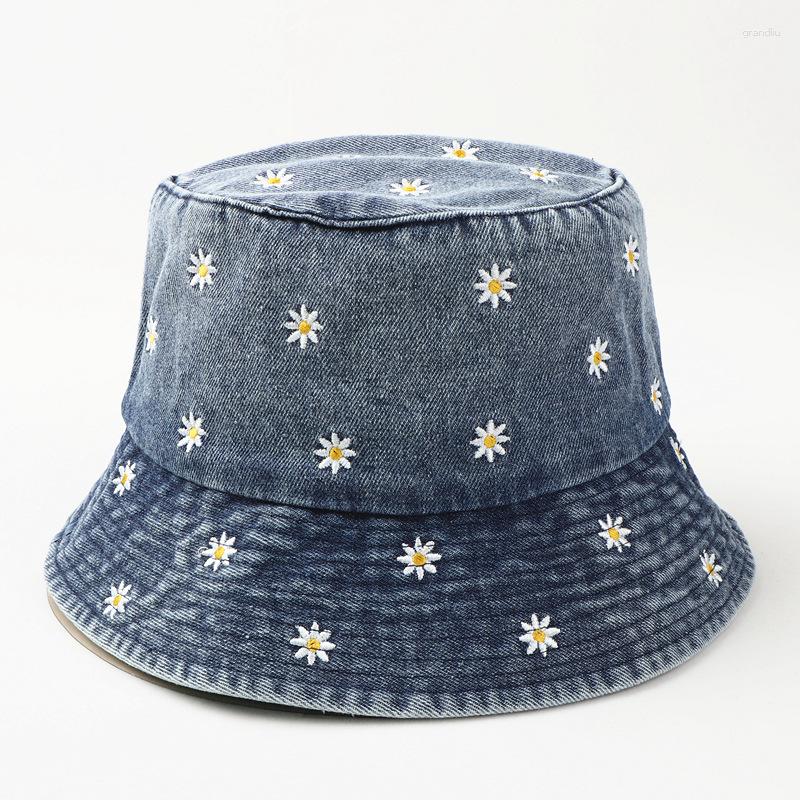 

Berets Hat Women Denim Cap Spring Summer UV Protection Brim Flowers Sun Beach Holiday Accessory Windproof Fishing For Autumn, Black
