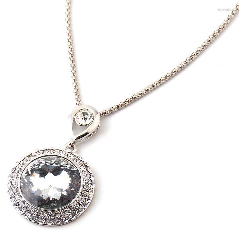 

Pendant Necklaces Arrive Glass Crystal Alloy Disc Necklace For Women Jewelry