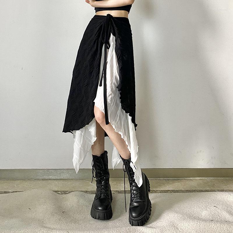 

Skirts Harajuku Punk Style Women High Waist Splicing Irregular Gothic Skirt Black White Fashion Streetwear Lace Up