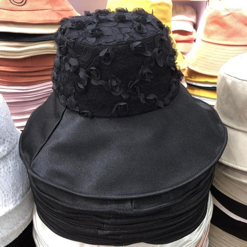 

Berets Ladies Girls Fashion Elegant Lace Satin Fisherman Hat Wide Brim Women Summer Beach Sun Protect Pink Silk Bucket