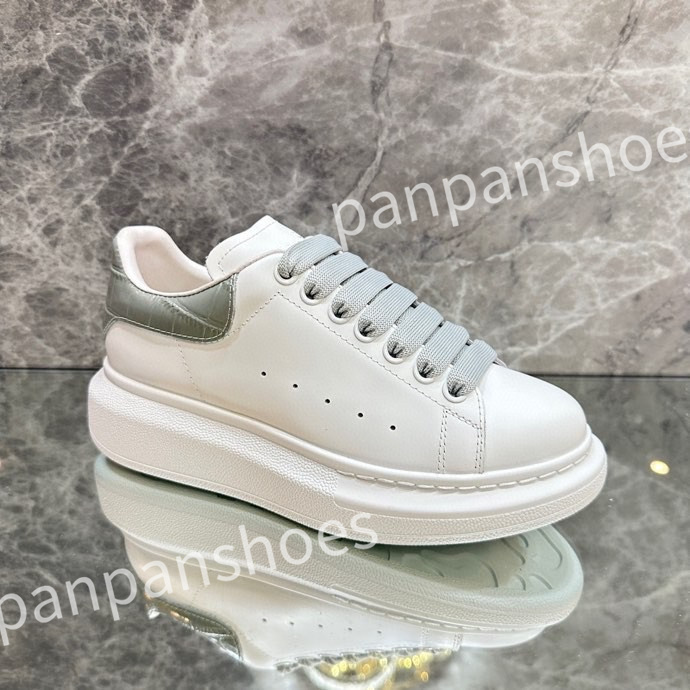 

2023 new Hot Luxurys Designer Sneakers Casual shoes Leather Lace Up Men Fashion Platform White Black mens womens Espadrilles Sports Trainer, 08