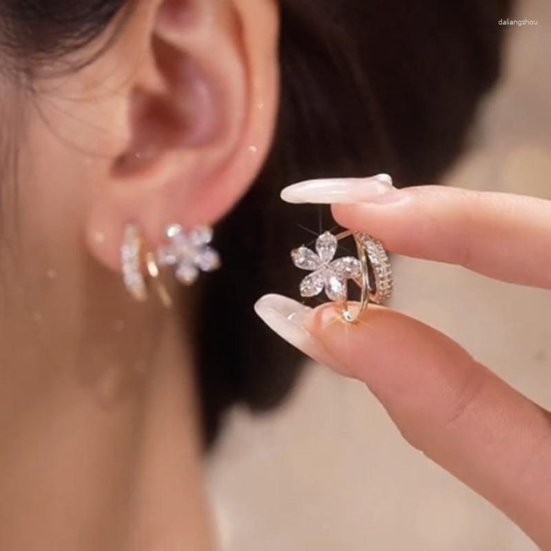 

Stud Earrings Korean Fashion 2023 For Women Metal Spring Summer Flower Pearl Cute Elegant Female Trendy Jewelry
