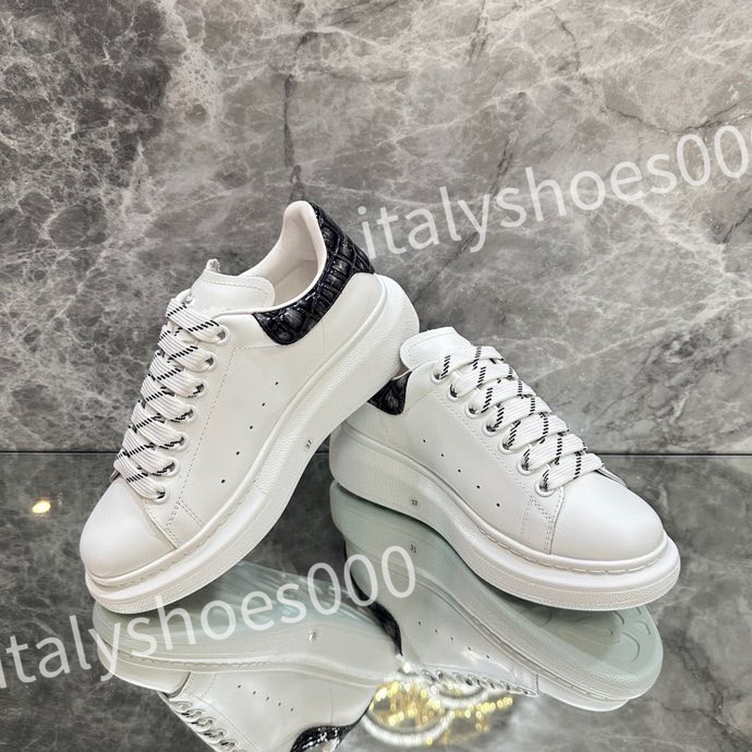 

2023 Luxurys Fashion Shoes White Black Dream Sneaker womens and mens Rubber Sole Soft Calfskin Leather Lace-up Trainers, 02