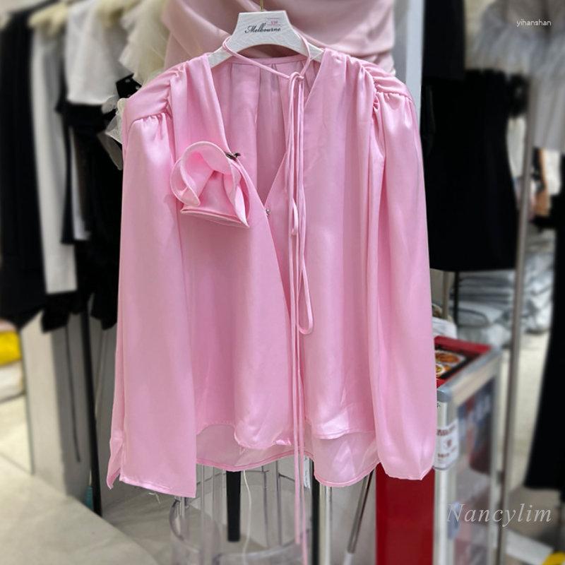 

Women' Blouses 2023 Spring Summer Pink Satin Shirt For Women Ol All-Match Solid Color Three-Dimensional Flower Lace-up Blouse Loose, Only pink skirt