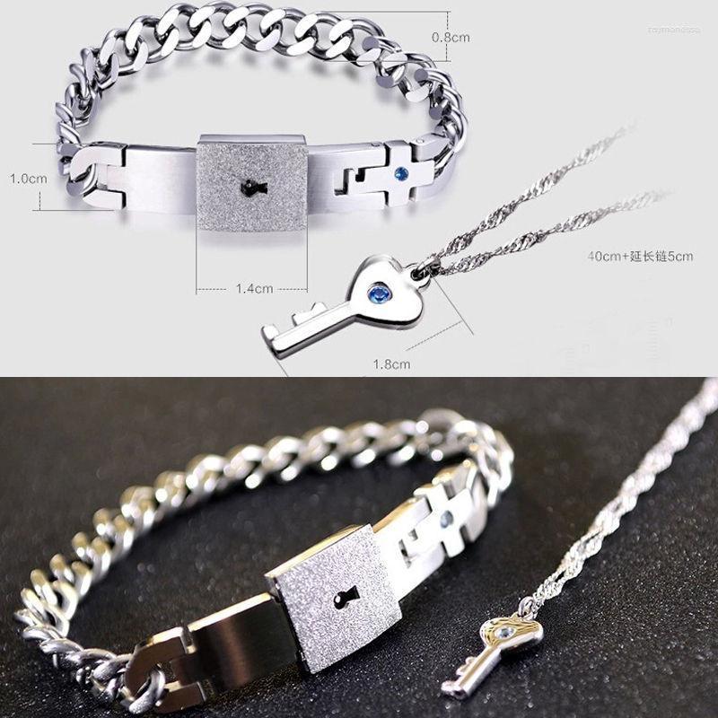 

Link Bracelets Chain Fashion Couple Titanium Steel Man Bangle Bracelet And Women Key Pendant Necklace Sets Love Gifts Summer StyleLink