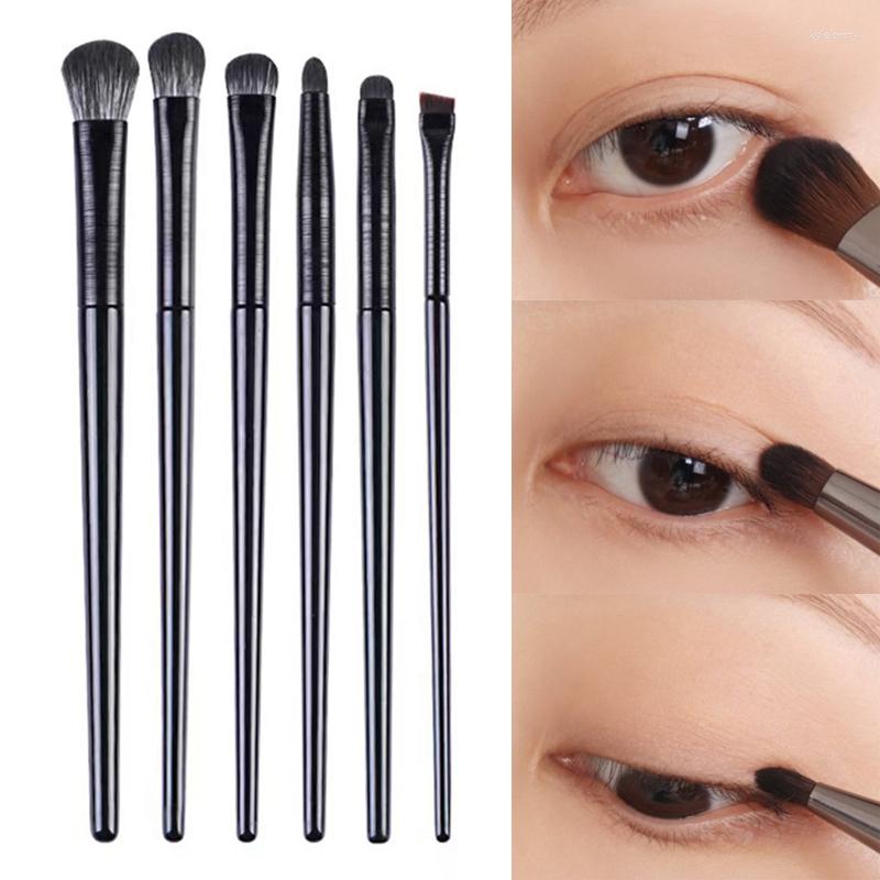 

Makeup Brushes Ultra Detail Eye Brush Precision Shadow Eyeliner Concealer Professional Tapered Smudge Cosmetic Tools