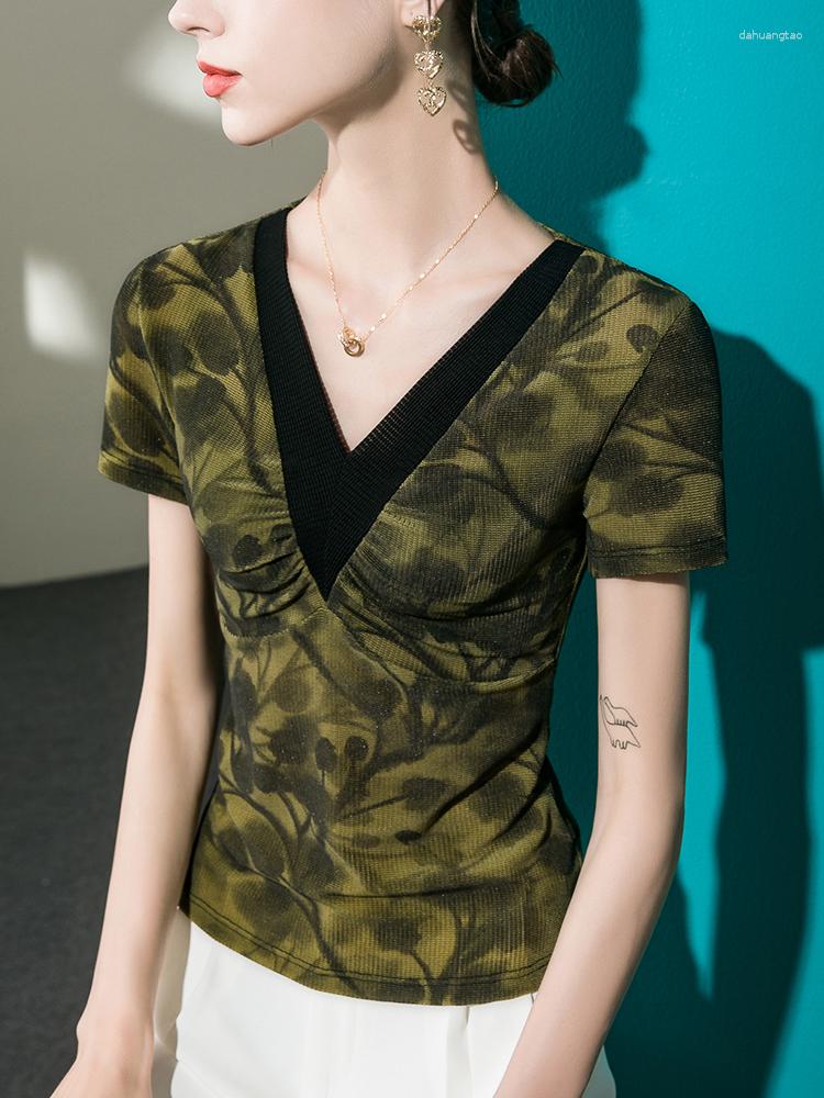 

Women' T Shirts Tie Dyed Printed V-neck Short Sleeved T-shirt For Women' Summer Pleated Patchwork Fashion Top Oversized Shirt, Army green