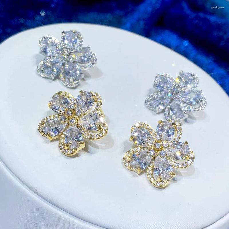 

Stud Earrings ASNORA Fashion Crystal Zircon Flower Snowflakes Girl Year Jewelry Christmas Gifts E0116