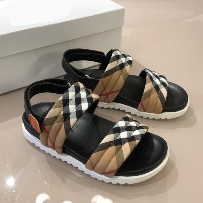 

Kids Designer Sandals Boys Girls Child Shoes Children Fashion Letter Designer Fashion Letter Printed with Badge Sandal Summer EUR26-37