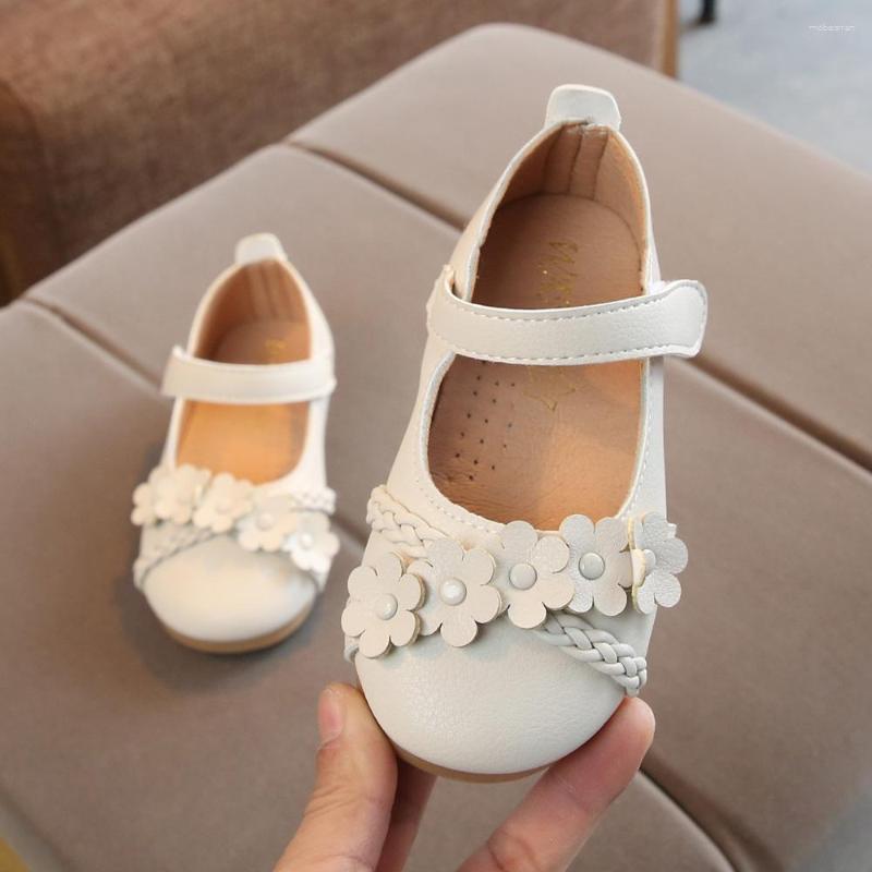 

Flat Shoes SKHEK Kids Sandal Toddler Flower Children Shoe Girls Wedding Party Dress Princess Leather For Teens Dance, Pink