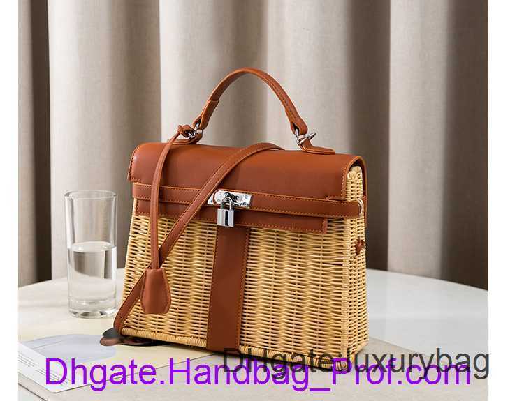 

Hrems Designer Wholesale kyllie tote bags online store Women's bag 2023 New bamboo woven Classic handbag Single shoulder messenger With Real Logo, Brown small