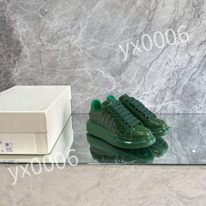 

2023 Hot Casual Shoes small white shoes lovers' letters flat bottom lace up board shoes men's and women's sports low tops shoes, 02