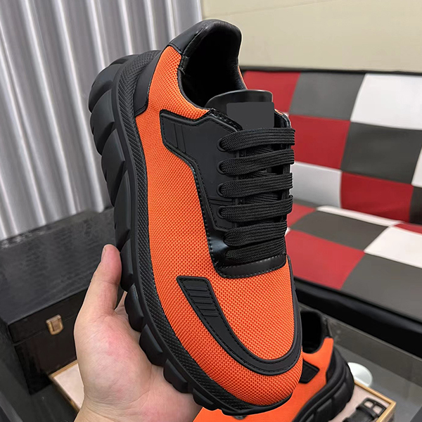 

Designer men's sneakers Summer mesh surface breathable shoes non-slip wear platform shoes Casual shoes Couple board shoes are available in 5 classic colors, Blue