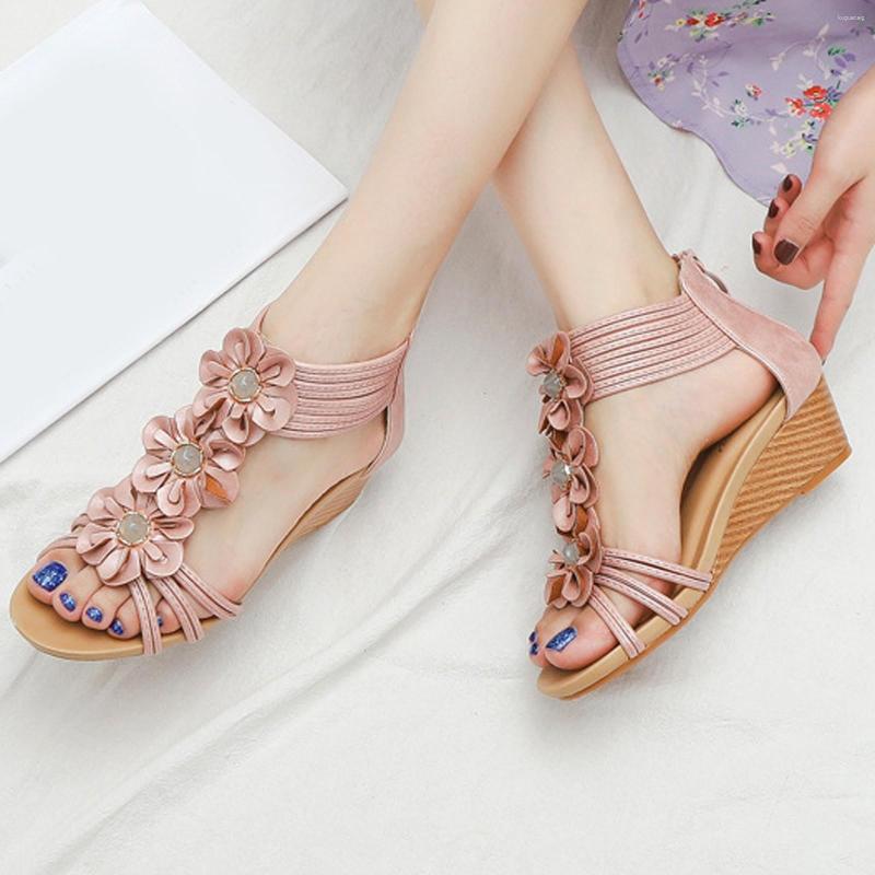 

Sandals Bohemian Lady Slope With Wedge Skirt Summer Flower Figure Roman Shoes Flat For Women Size 11, Beige