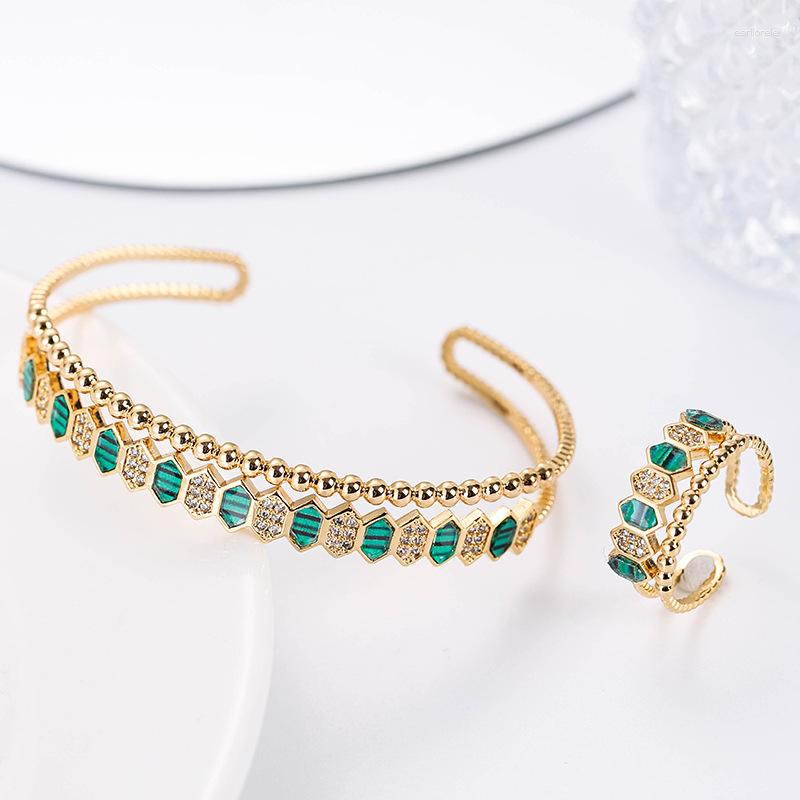 

Necklace Earrings Set Women's Multicolor Hexagonal Zircon Shell Open Bracelet Ring Two-piece Suit Personalized Fashion Jewelry, Picture shown