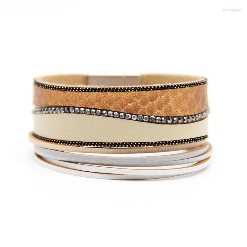 

Charm Bracelets Fashion Serpentine Leather Bracelet For Women Magnetic Buckle Rhinestone Multilayer Wrap Bangle Jewelry PulserasCharm Raym22