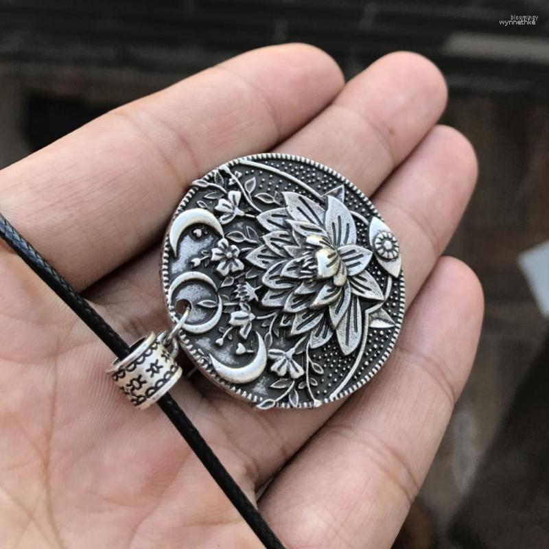 

Pendant Necklaces Pagan Amulet Lotus Eyes Moon Women Lotu Mandala Flower Necklace Wiccan Meditation Yoga Spiritual Jewelry