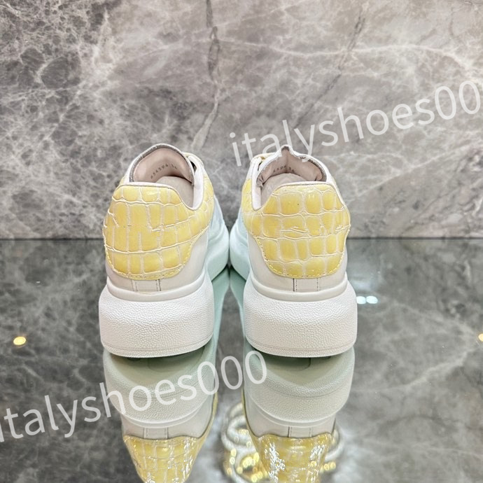 

2023 new top Fashion Shoe White Black Dream Sneaker womens and mens Rubber Sole Soft Calfskin Leather Lace-up Trainers, 11