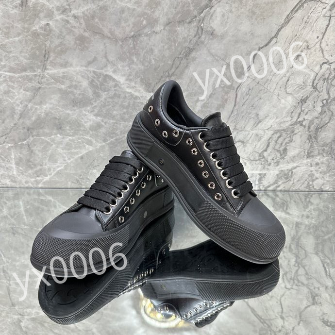 

2023 Hot Luxury Casual Shoes Four season white sports women's and men's casual board shoes kinds of comfortable all cow leather, 01