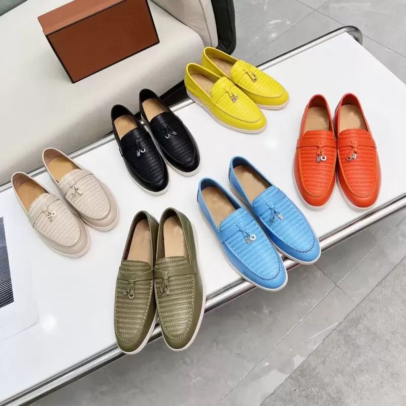 

women Flat Dress shoes 100% Authentic cowhide buckle shoes Lady leather letter casual shoe Mules Princetown Men Trample Lazy Loafers Large size 35-42 with box, Sky blue