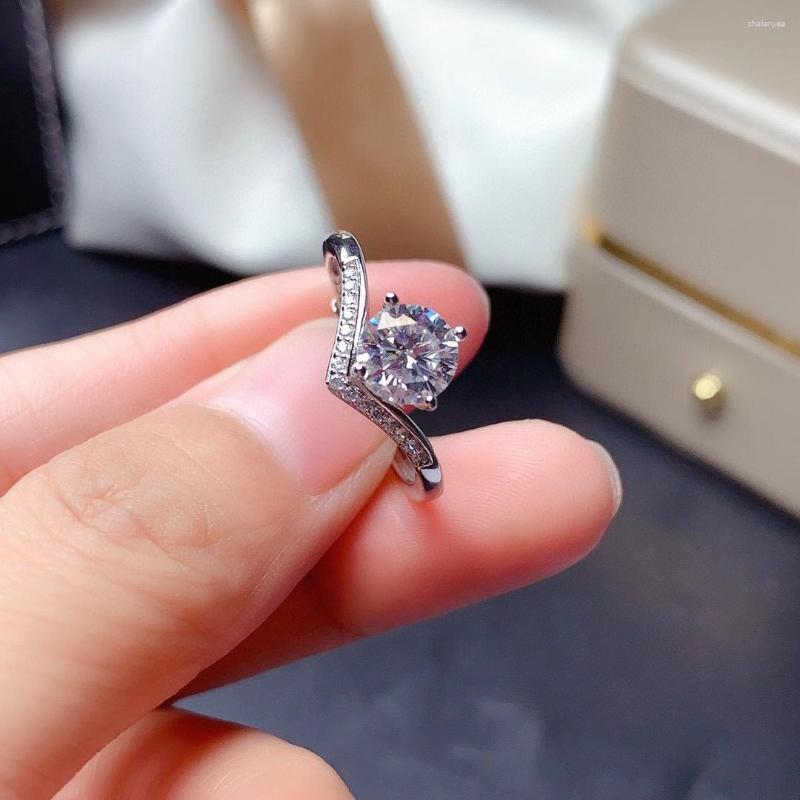 

Cluster Rings 2023 Fashion Crackling Moissanite Ring For Women Jewelry Engagement Wedding Real 925 Silver Birthday Gift