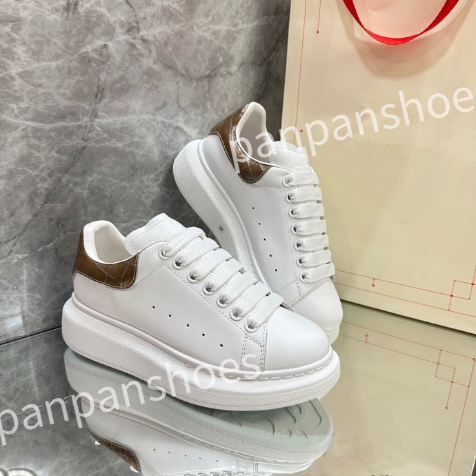 

Top Hot Luxurys Designer Sneakers Casual shoe Leather Lace Up Men Fashion Platform White Black mens womens Espadrilles Sports Trainer, 10