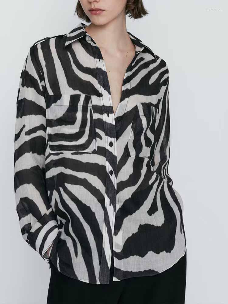 

Women' Blouses Women 2023 Chic Fashion Pocket Decoration Print Stripe Casual Vintage Long Sleeve Button-up Female Shirts Tops, Black
