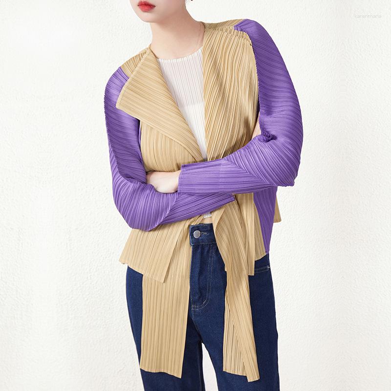 

Women's Jackets Spring And Autumn Pleated Series Lapel Strap Loose Slim Short Cardigan Coat Sunscreen Top Women, Picture color