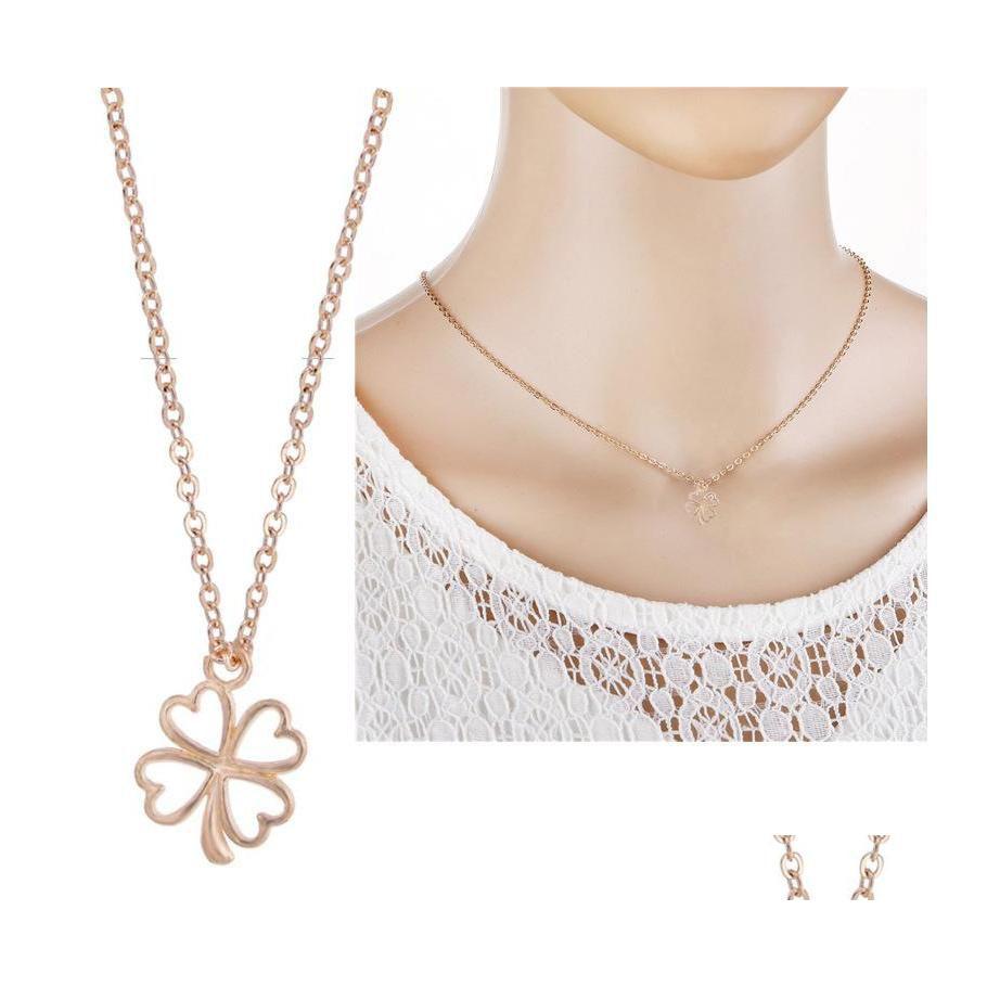 

Pendant Necklaces Golden Plated Clover Wish Love Alloy Clavicar Bones Short Valentines Day Gift Necklace Hollow Drop Delivery Jewelr Dhhq0