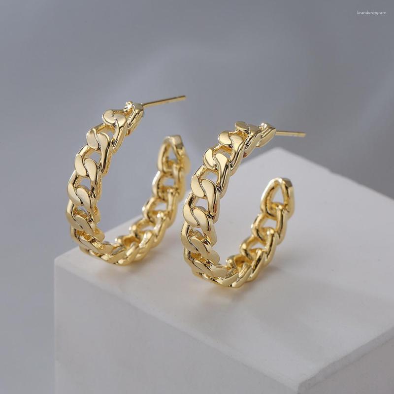 

Stud Earrings European And American Retro Twist Copper C-shaped Semicircular For Woman Fashion Jewelry Party Luxury Accessories