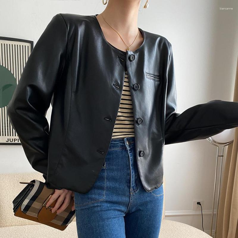 

Women's Jackets Fashion Wash Soft PU Coat In Autumn And Winter Straight Shoulder With Pad Short Leather Women, 01