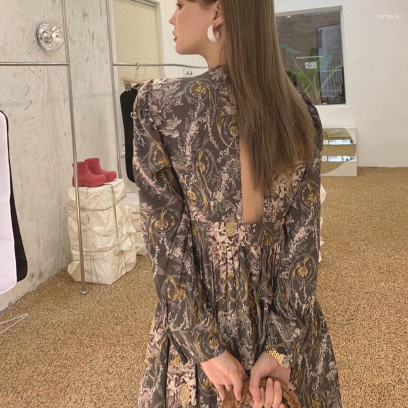 

Casual Dresses 2023 Spring Women Backless Long Floral Dress High Waist V Neck Full Sleeve A-Line Vintage Midi, Khaki